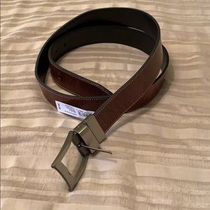Reversible men’s faux leather belt